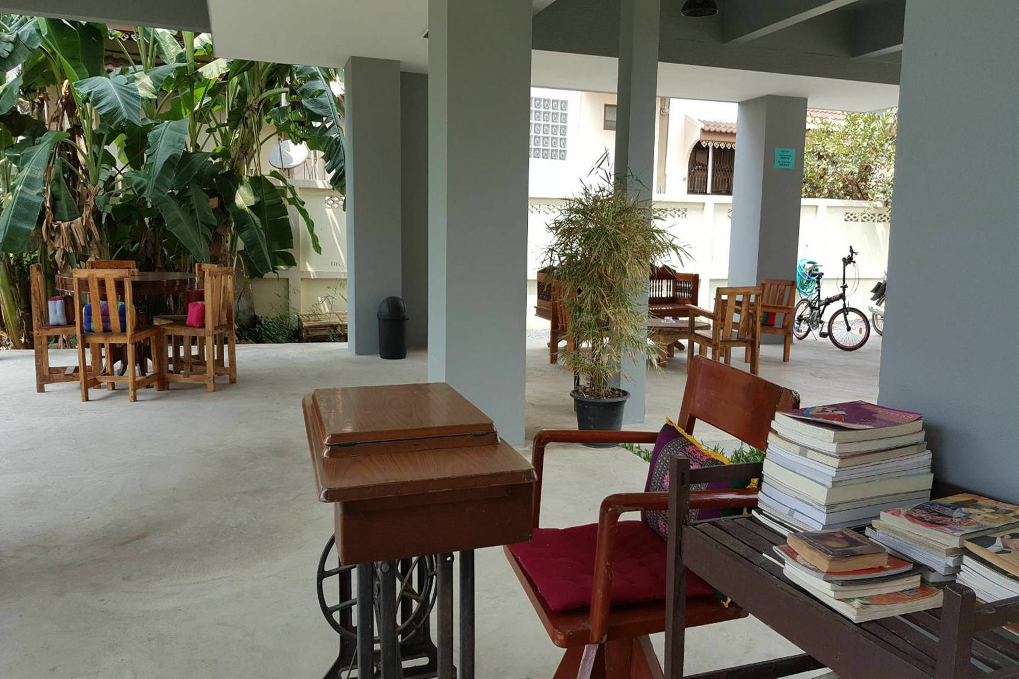 Ban Klong Srabua Hotel Ayutthaya Bagian luar foto